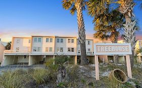 Treehouse Townhome